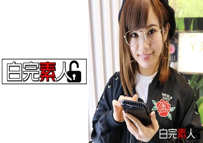 【流出】混血美女的私人3P视频 这是围绕菲律宾混血美女时的影像。口交很好，所以好像相当喜欢SEX。身体和表情都很性感！