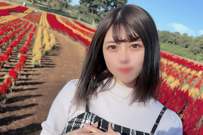 [FC2]第一次拍摄写真和脸部外观！ ！拥有离谱梦想包天然Gcup的女人◯大学生！