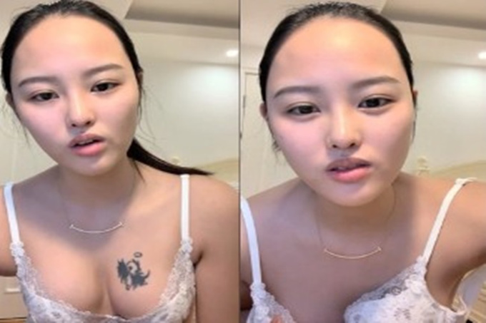 主播偷偷玩穴穴,纤纤玉指都玩湿了!